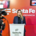 Virginia Coudannes en conferencia de prensa sobre los allanamientos en Santa Fe