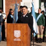 Roldán le rindió homenaje a la Bandera con la emoción de los más chicos