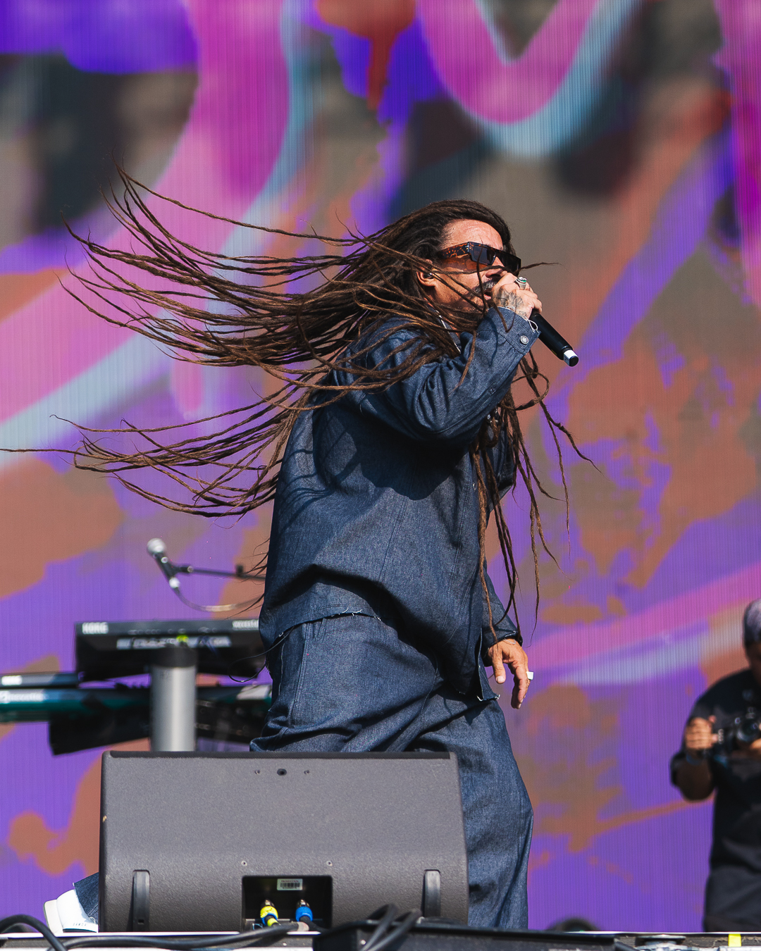Dread Mar I en vivo durante un show de la gira que llega a Rosario