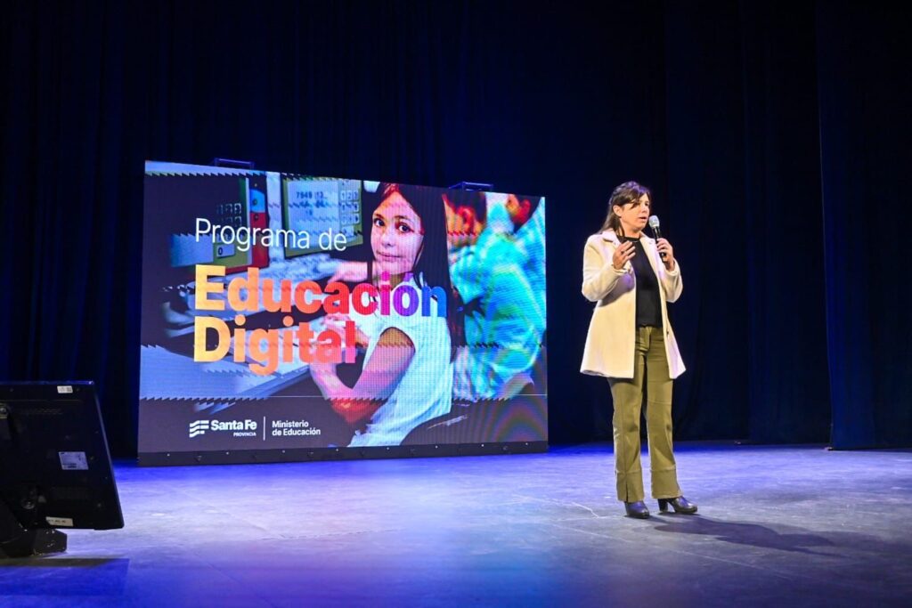 Presentación del Programa de Educación Digital en Santa Fe