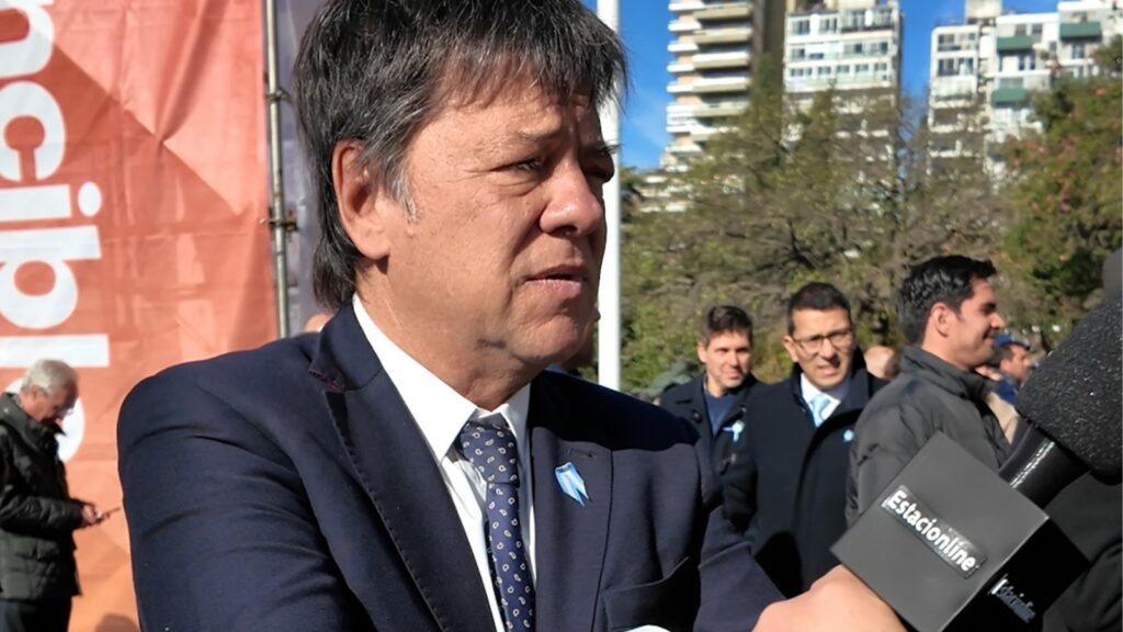 Gustavo Scaglione, presidente de Televisión Litoral, durante la entrevista con Estacionline