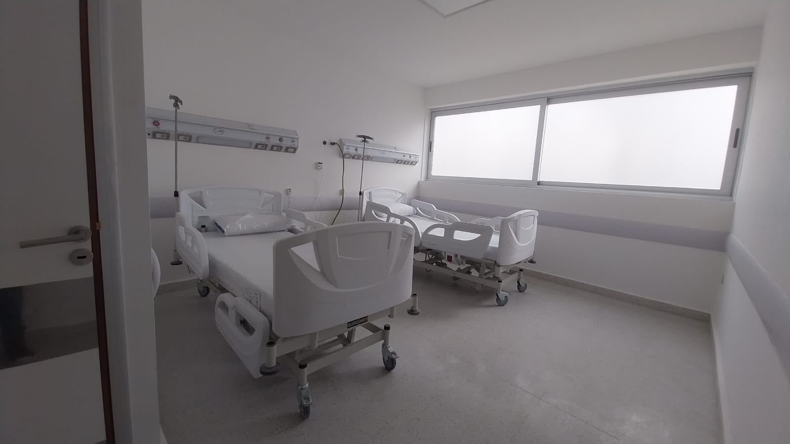 Sala de internación del nuevo Hospital SAMCo Eva Perón de Funes