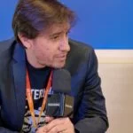 Jairo Straccia llega a Rosario con una charla gratuita sobre medios, información y poder