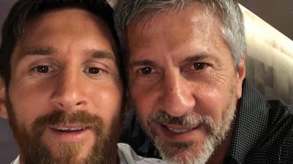 Lionel Messi junto a su padre Jorge Messi
