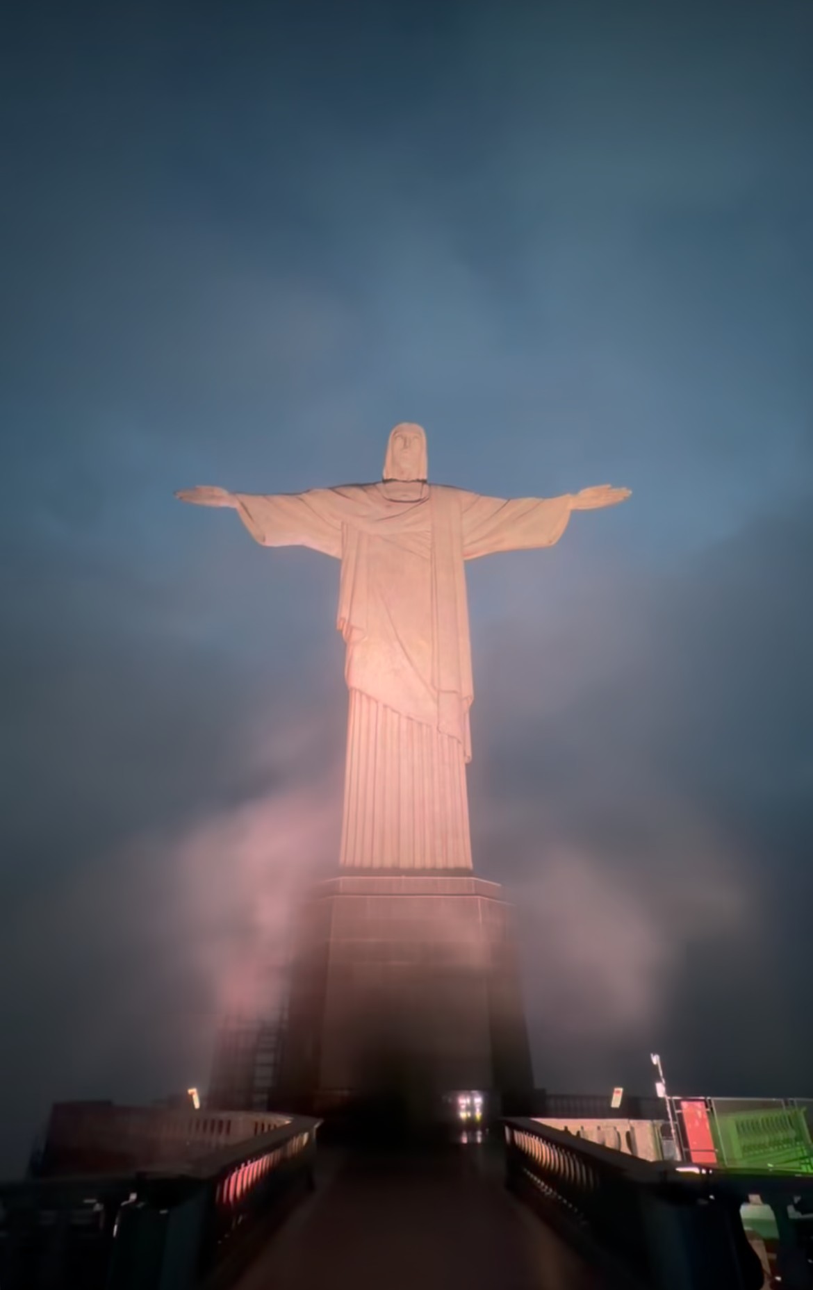 Lucas Vignale compartió el Cristo Redentor en su última publicación en Río