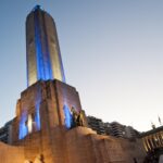 Monumento a la Bandera iluminado en Rosario antes de su reinauguración
