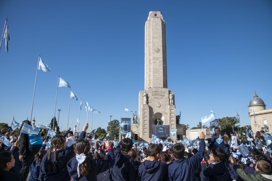 Monumento Histórico Nacional a la Bandera de Rosario durante la Promesa de Lealtad