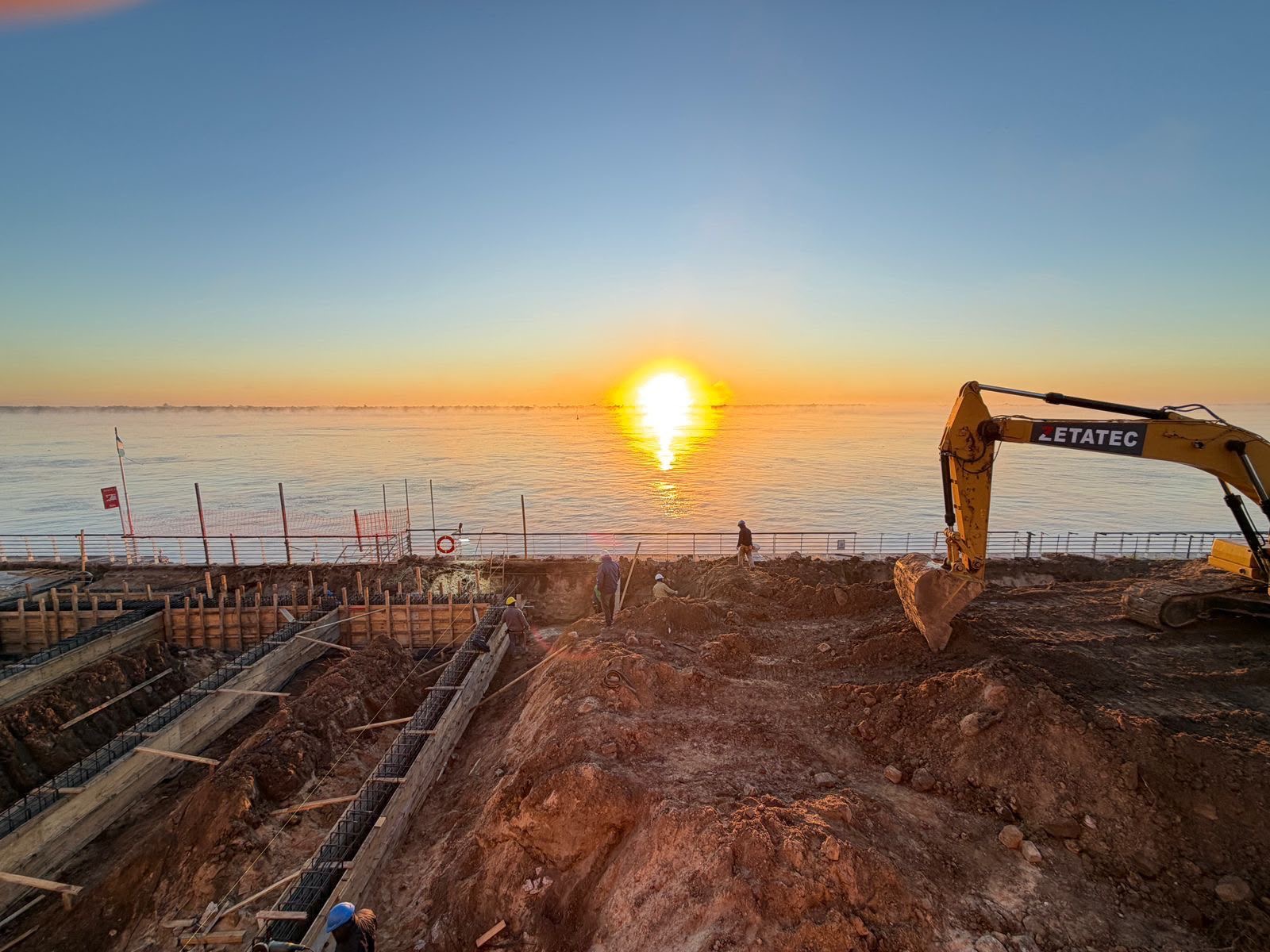 Fundaciones del nuevo muelle del Puerto de Rosario