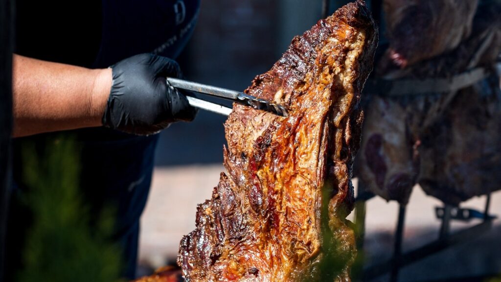 Asado a la estaca en el Encuentro Funense de Asado a la Estaca en Estancia Damfield, Funes