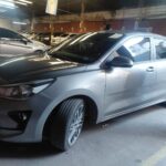 Vehículo Kia gris secuestrado en una cochera de Rosario