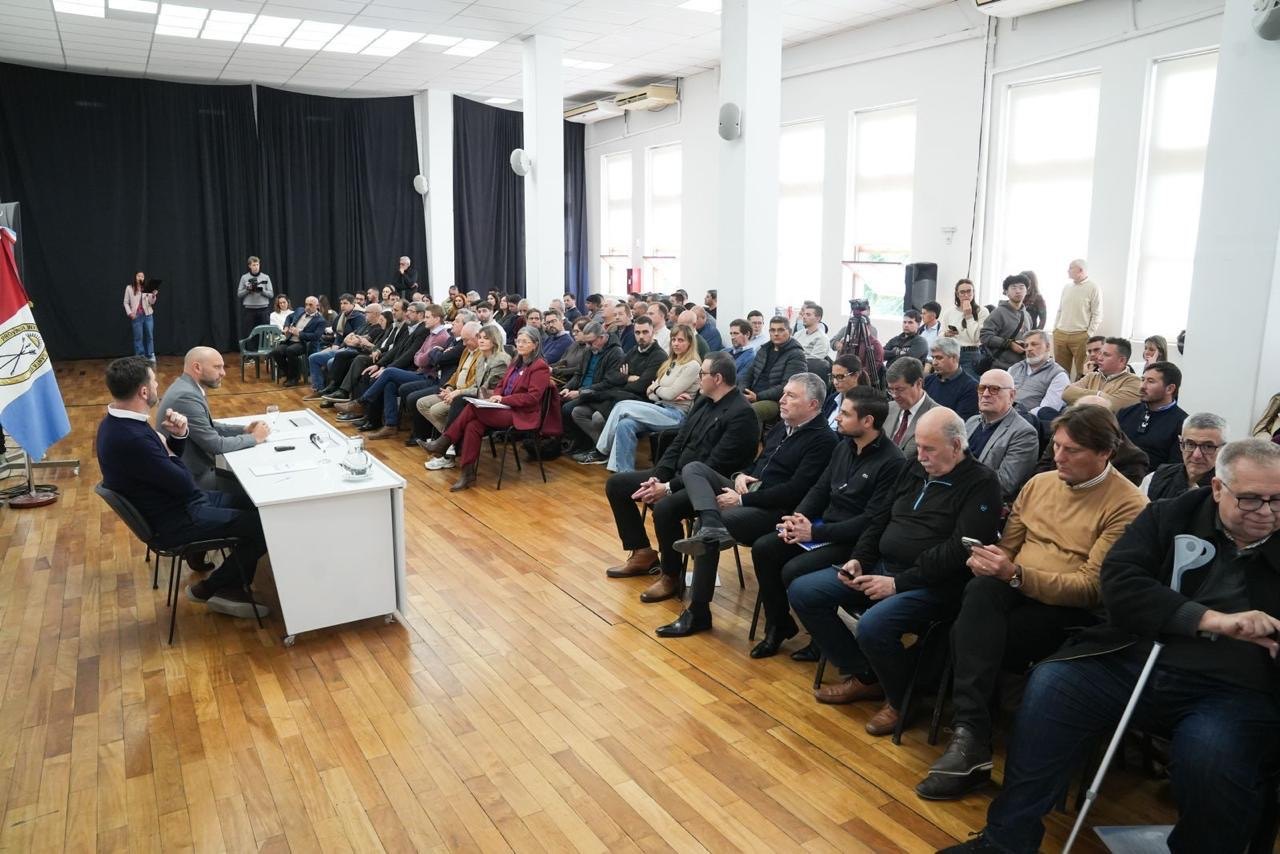 Empresas y cámaras en la Mesa de Transición Tecnológica