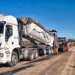 Para mejorar el acceso al Parque Industrial de Alvear, la Provincia avanza con la pavimentación de calle Piedrabuena