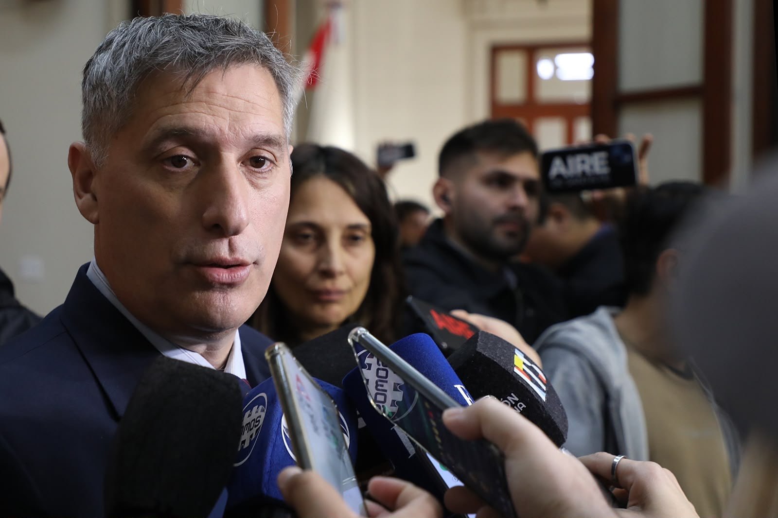 El ministro de Economía de Santa Fe, Pablo Olivares, en declaraciones a la prensa tras la reunión