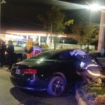 Rescataron a dos personas y un perro atrapados tras un choque en Mendoza y Wilde