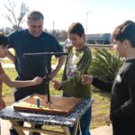 Más de 2.000 chicos pasaron por las vacaciones de invierno en Timbúes Chicos y familias participando de las actividades de vacaciones de invierno en Timbúes